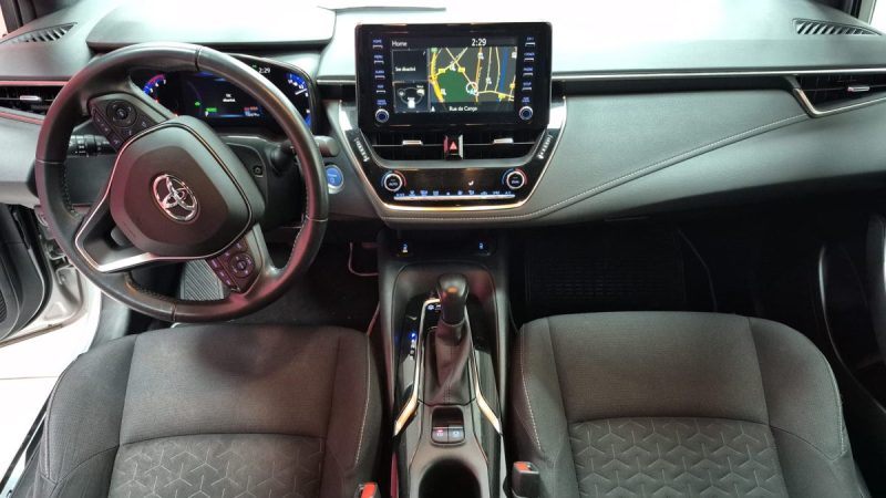 TOYOTA COROLLA TOURING SPORTS 122CV DYNAMIC BUSINESS/1 ERE MAIN/TVA RECUP 
