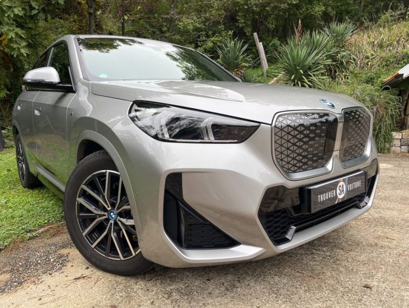 B.M.W. SERIE X IX1 20 EDRIVE 204 ch M Sport