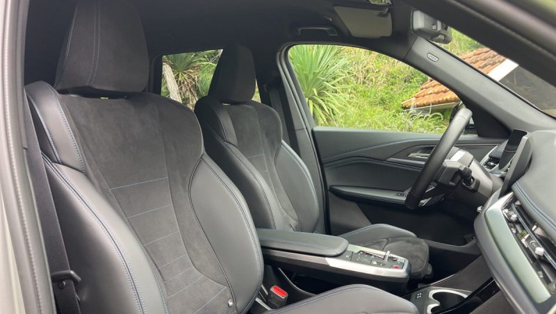 B.M.W. SERIE X IX1 20 EDRIVE 204 ch M Sport