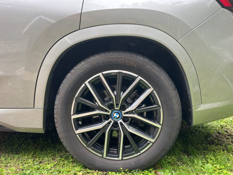 B.M.W. SERIE X IX1 20 EDRIVE 204 ch M Sport