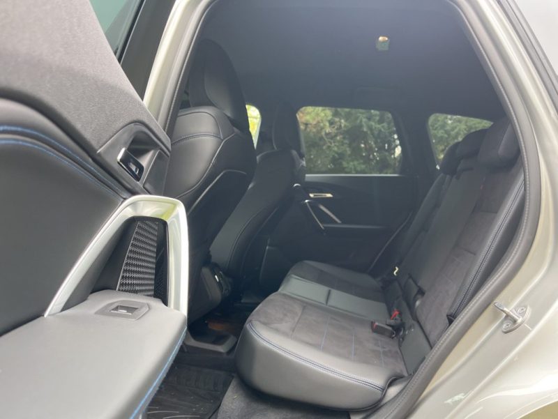 B.M.W. SERIE X IX1 20 EDRIVE 204 ch M Sport