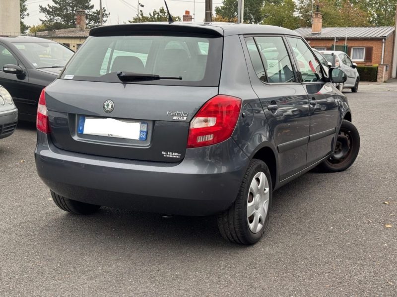 SKODA FABIA 1.2  60cv distribution a chaine 