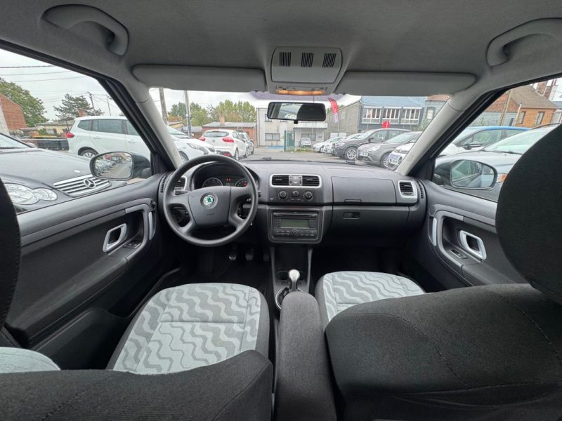 SKODA FABIA 1.2  60cv distribution a chaine 