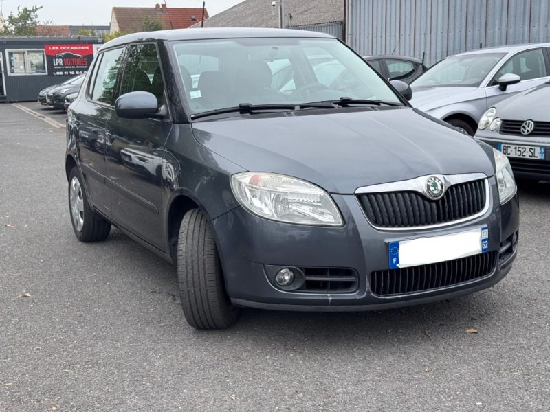 SKODA FABIA 1.2  60cv distribution a chaine 