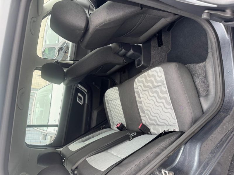 SKODA FABIA 1.2  60cv distribution a chaine 