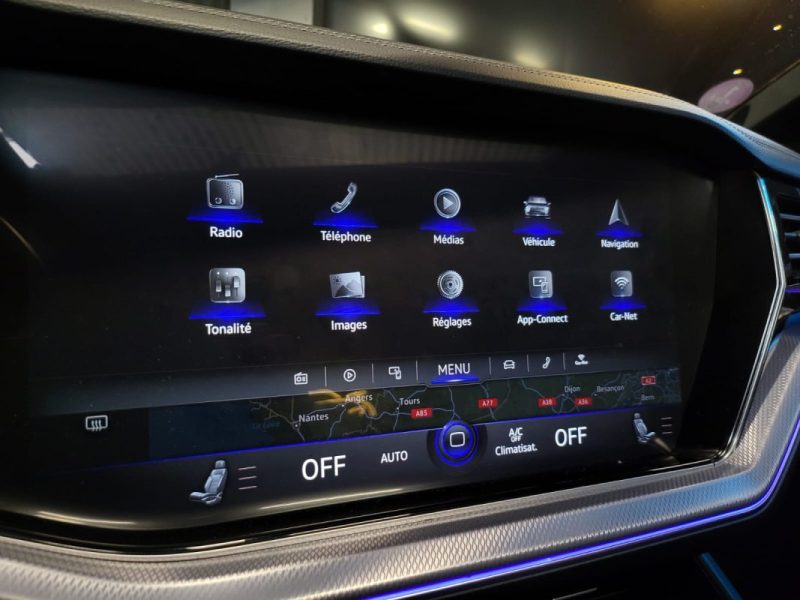 VOLKSWAGEN TOUAREG 3.0 eHybrid 4motion 462cv TOIT OUVRANT / SIEGES ELECTRIQUES A MEMOIRE / ATTELAGE