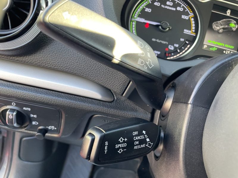 AUDI A3 SPORTBACK E-TRON 1.4 TFSI 204CH E-TRON AMBIENTE  GARANTIE 3/12 MOIS 2015