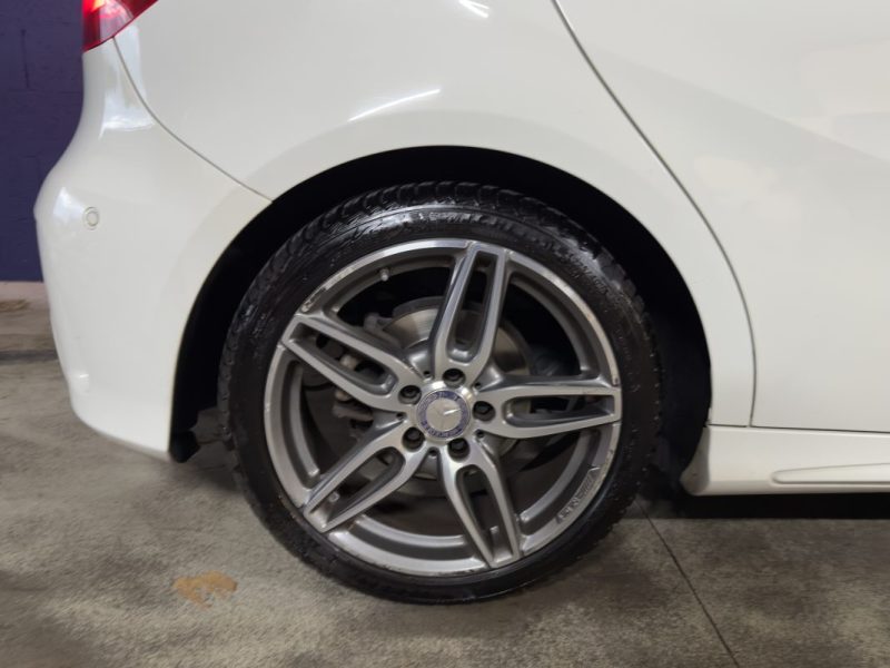 MERCEDES CLASSE A 200D FASCINATION 7G-DCT AMG LINE