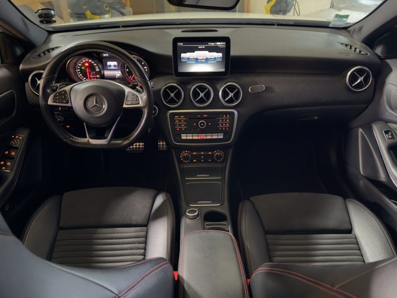 MERCEDES CLASSE A 200D FASCINATION 7G-DCT AMG LINE