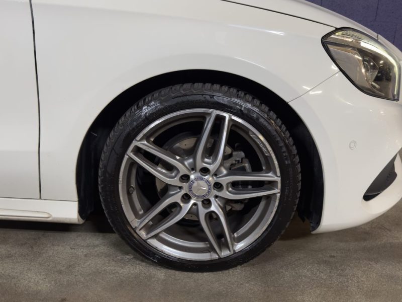 MERCEDES CLASSE A 200D FASCINATION 7G-DCT AMG LINE