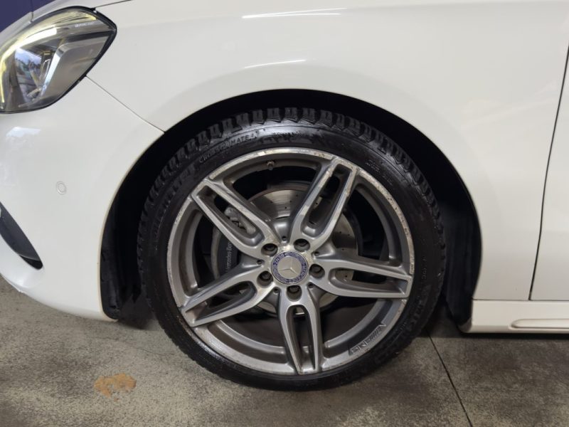 MERCEDES CLASSE A 200D FASCINATION 7G-DCT AMG LINE