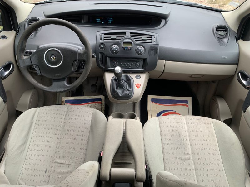 RENAULT MEGANE SCENIC PACK AUTHENTIQUE 1.5DCI 105 2006