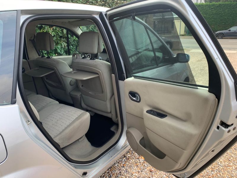 RENAULT MEGANE SCENIC PACK AUTHENTIQUE 1.5DCI 105 2006