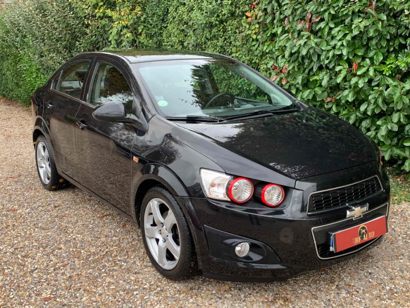 CHEVROLET AVEO 1.3 VCDI95 LTZ S&S 4P 2013 1.3 VCDi95