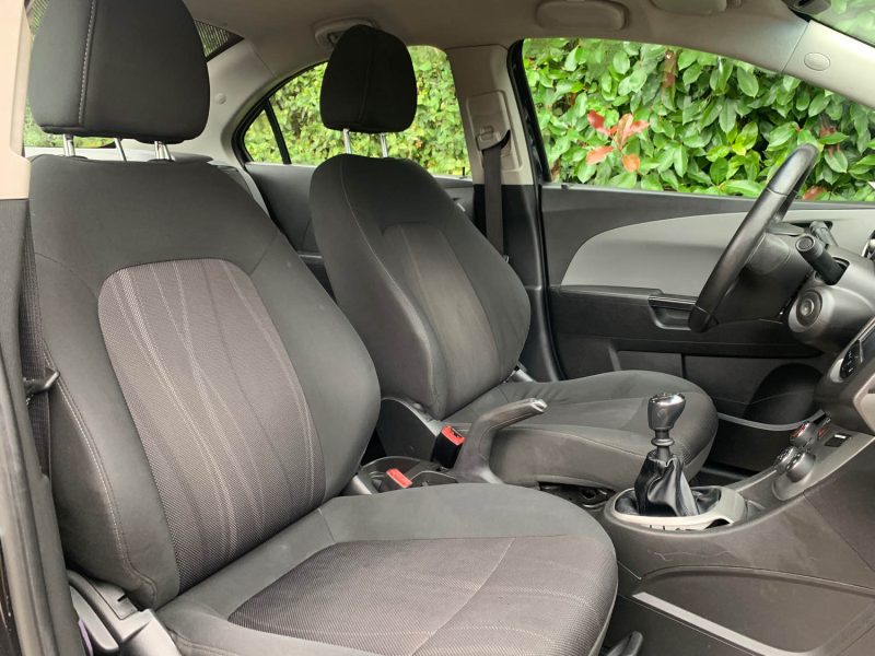 CHEVROLET AVEO 1.3 VCDI95 LTZ S&S 4P 2013 1.3 VCDi95