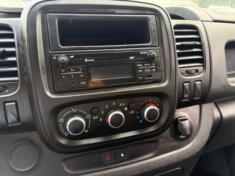 RENAULT TRAFIC DCI 120CV L1H1 GRAND CONFORT TVA RECUPERABLE  2020