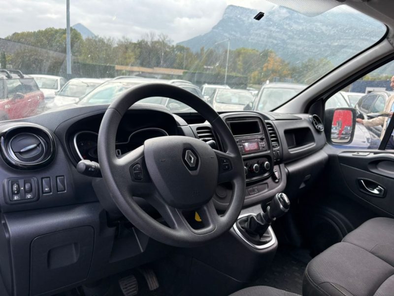 RENAULT TRAFIC DCI 120CV L1H1 GRAND CONFORT TVA RECUPERABLE  2020