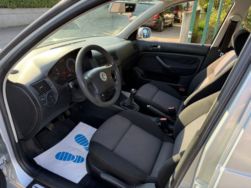 VOLKSWAGEN GOLF  4 1.6l EDITION 105CV 16V 2001