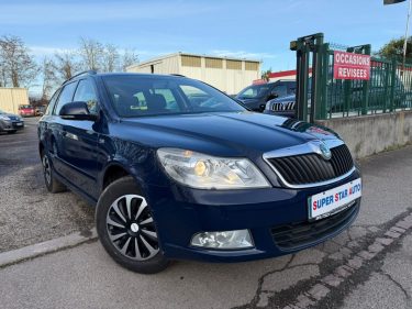 SKODA OCTAVIA COMBI 2 1.4L TSI AMBITION 2 DSG 2012