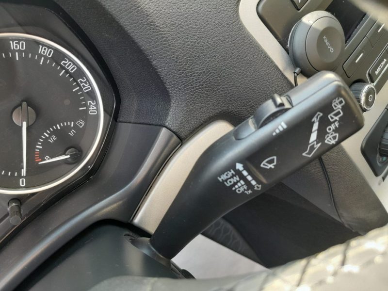 SKODA OCTAVIA COMBI 2 1.4L TSI AMBITION 2 DSG 2012