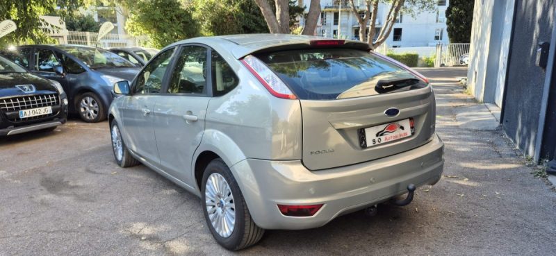 Ford Focus 2 1.6l TDCI  90 cv berline, *Idéale jeune conducteur*, *Attelage remorque*, *Radar de rec