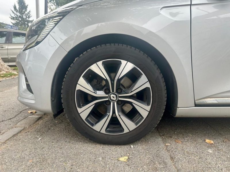 RENAULT CLIO V 1.5 BLUEDCI 100 EVOLUTION **1ÈRE MAIN** 