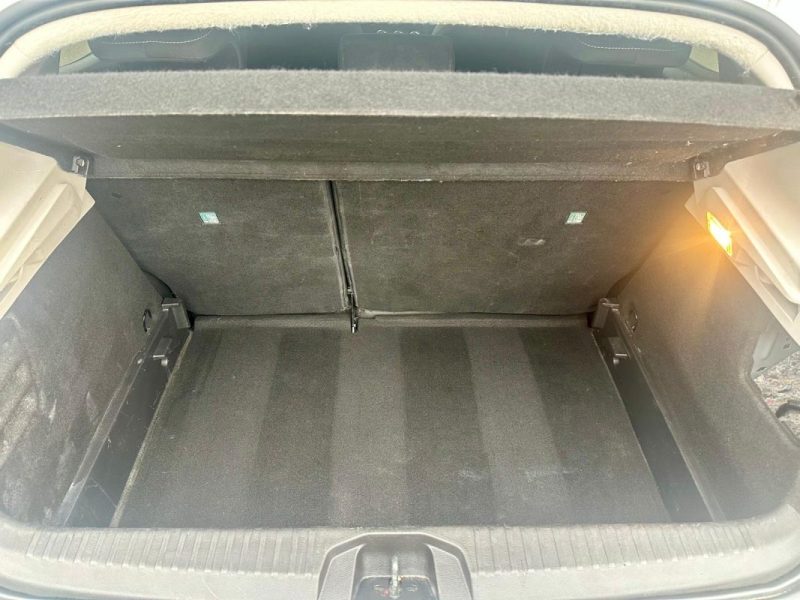 RENAULT CLIO V 1.5 BLUEDCI 100 EVOLUTION **1ÈRE MAIN** 