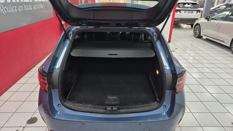 TOYOTA COROLLA TOURING SPORTS 184CV DYNAMIC BUSINESS/1 ERE MAIN/TVA RECUP 