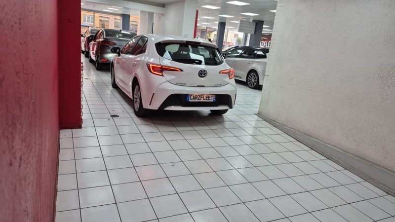 TOYOTA COROLLA BERLINE 122CV DYNAMIC BUSINESS 2022