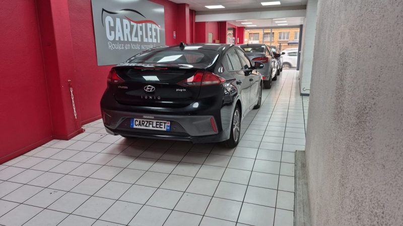 HYUNDAI IONIQ BERLINE HYBRIDE PLUG-IN 141CV INTUITIVE/PHASE 2/ 1 ERE MAIN 