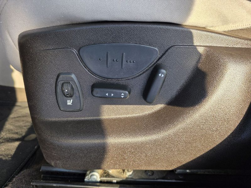 RENAULT MEGANE SCENIC 1.6 DCI 130CH  INITIALE ANNEE 2013 223000KM