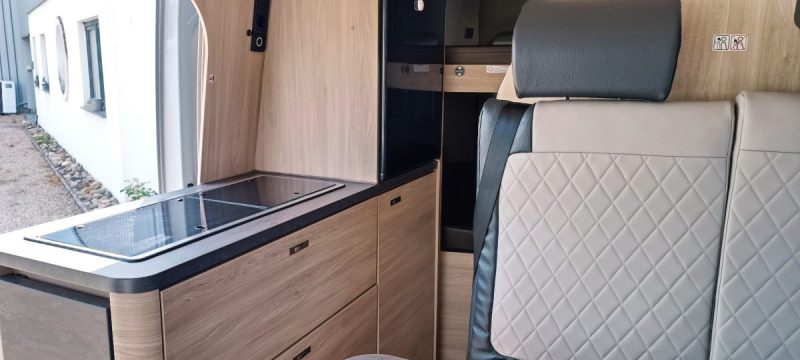 Fourgon Van aménagé Weinsberg Carabus 600K 4 couchages