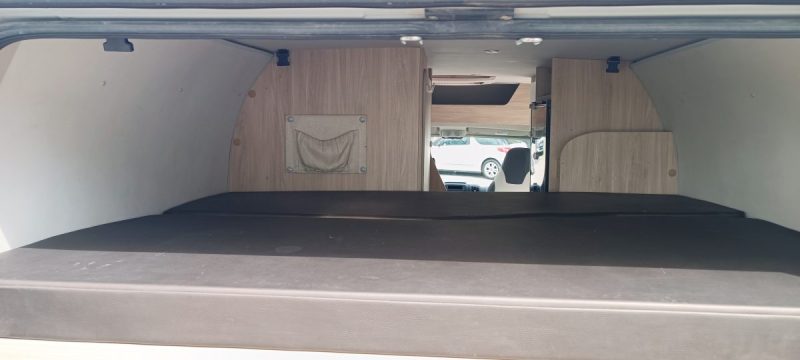Fourgon Van aménagé Weinsberg Carabus 600K 4 couchages