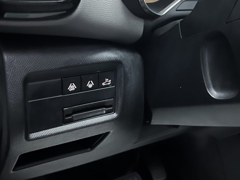 CITROEN C5 SHINE 1.5 BLUE HDI 130 Cv EAT8 TOIT OUVRANT APPLE CARPLAY & ANDROID - GARANTIE 1 AN