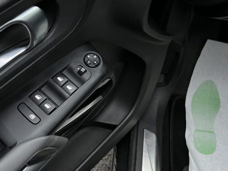 CITROEN C5 SHINE 1.5 BLUE HDI 130 Cv EAT8 TOIT OUVRANT APPLE CARPLAY & ANDROID - GARANTIE 1 AN