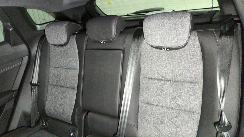 Renault Austral nouveau Full hybrid e-tech 200 ch techno + pack famille