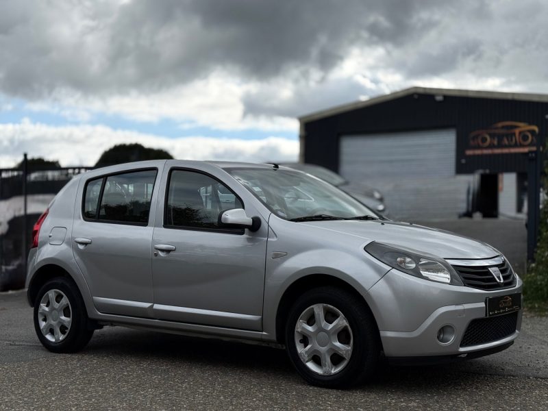 DACIA SANDERO 1.4 MPI 75CH GPL BLACKLINE 