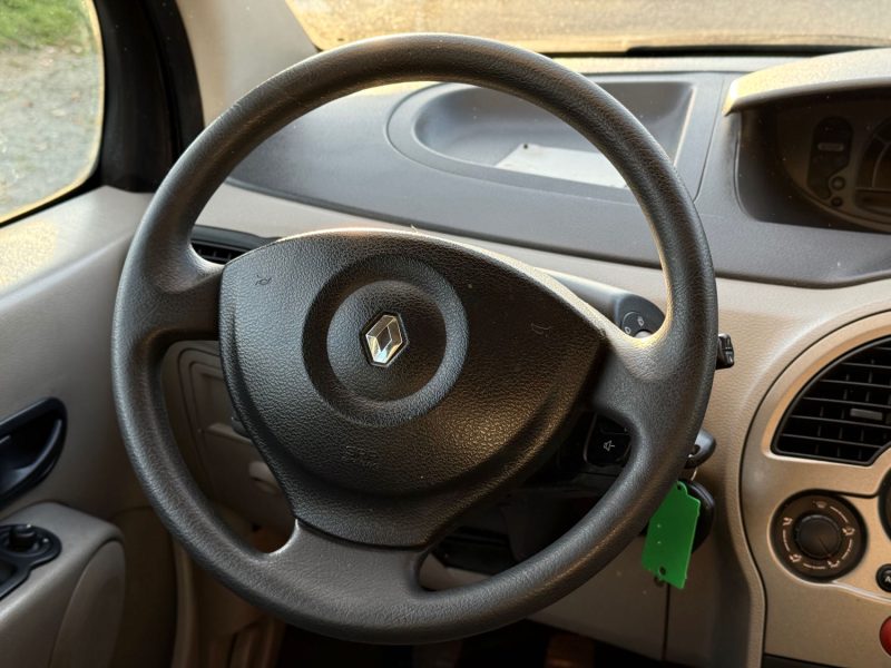 RENAULT MODUS 1.4 16V 98CH CONFORT CLIM EXPRESSION 