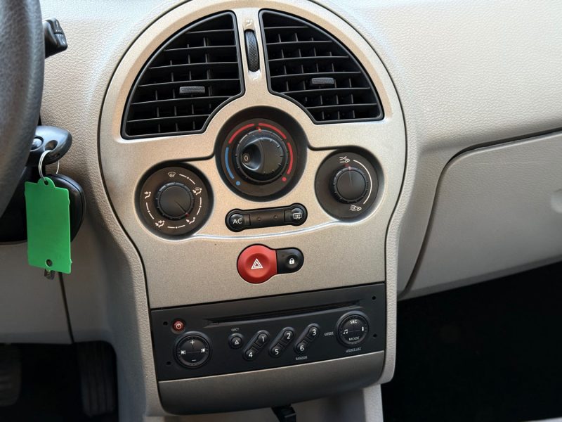 RENAULT MODUS 1.4 16V 98CH CONFORT CLIM EXPRESSION 