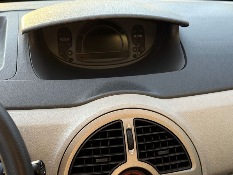 RENAULT MODUS 1.4 16V 98CH CONFORT CLIM EXPRESSION 