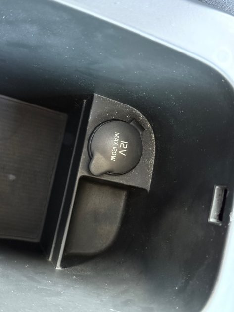 VOLVO V40 CROSS COUNTRY D2 2.0 120CH OVERSTA EDITION  