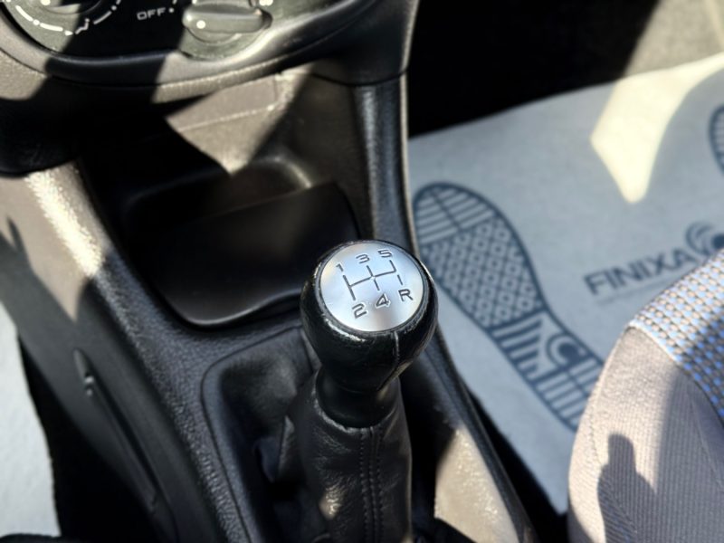 PEUGEOT 206 SW 1.4E 16V 90CH STYLE  