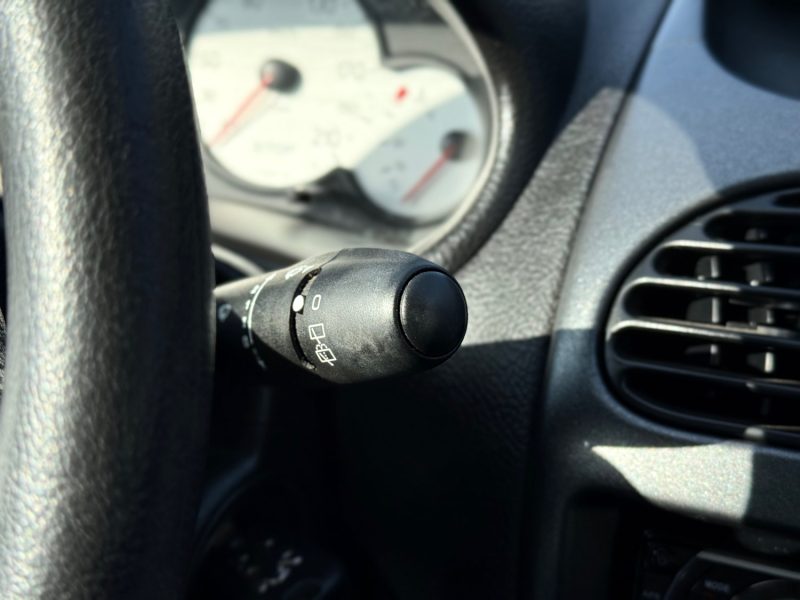 PEUGEOT 206 SW 1.4E 16V 90CH STYLE  