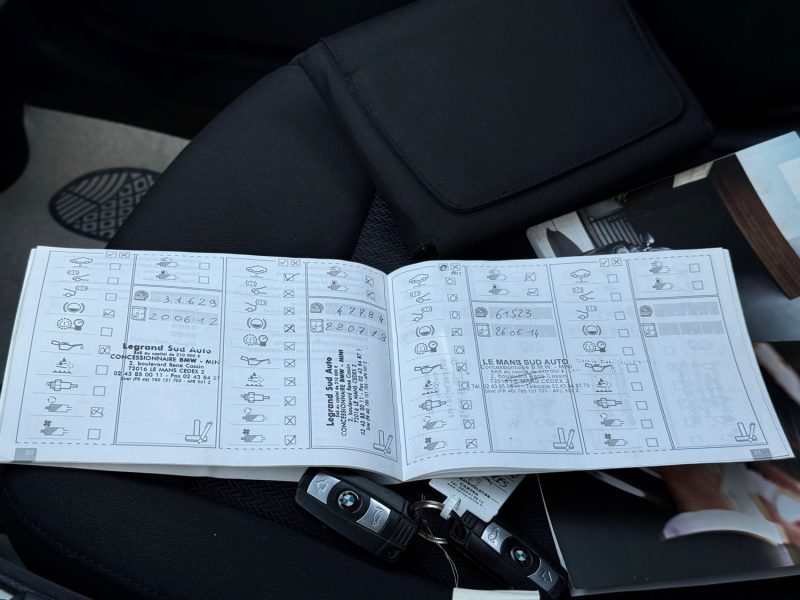 B.M.W. SERIE 3 SW TOURING 318D 143 CH CONFORT 