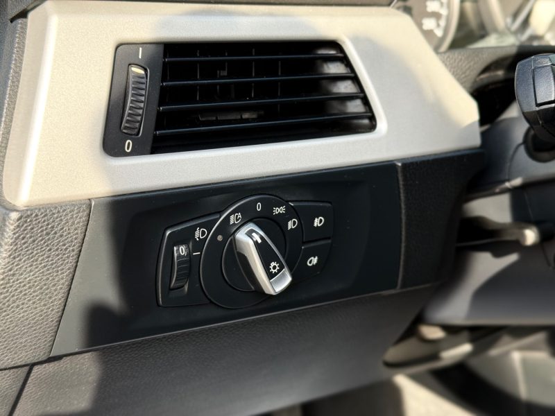 B.M.W. SERIE 3 SW TOURING 318D 143 CH CONFORT 