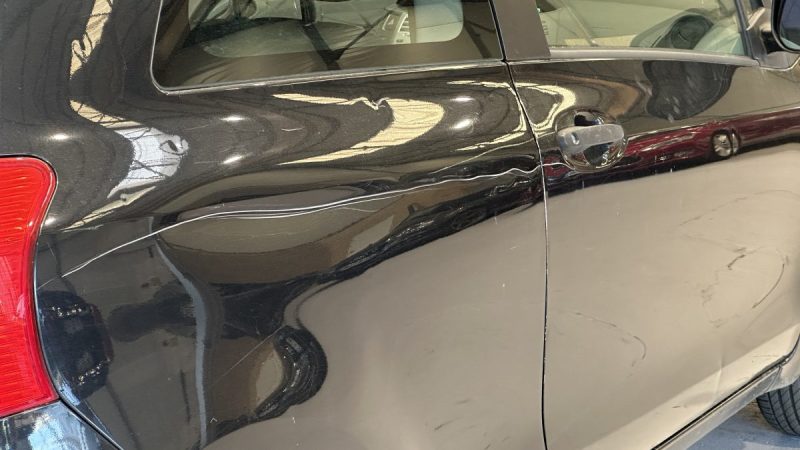 Toyota Yaris 1.0 VVT-I 69ch - Dossier de factures - Idéal jeune permis