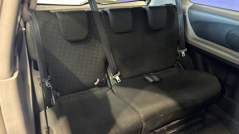 Toyota Yaris 1.0 VVT-I 69ch - Dossier de factures - Idéal jeune permis