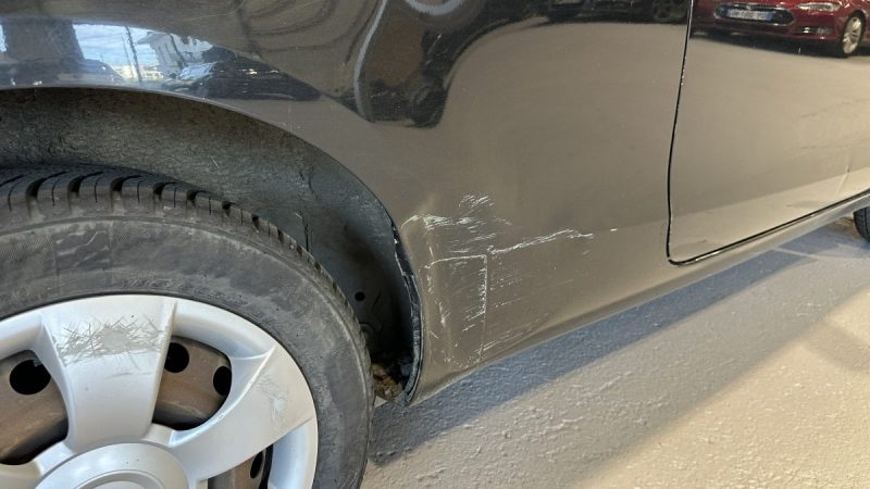 Toyota Yaris 1.0 VVT-I 69ch - Dossier de factures - Idéal jeune permis