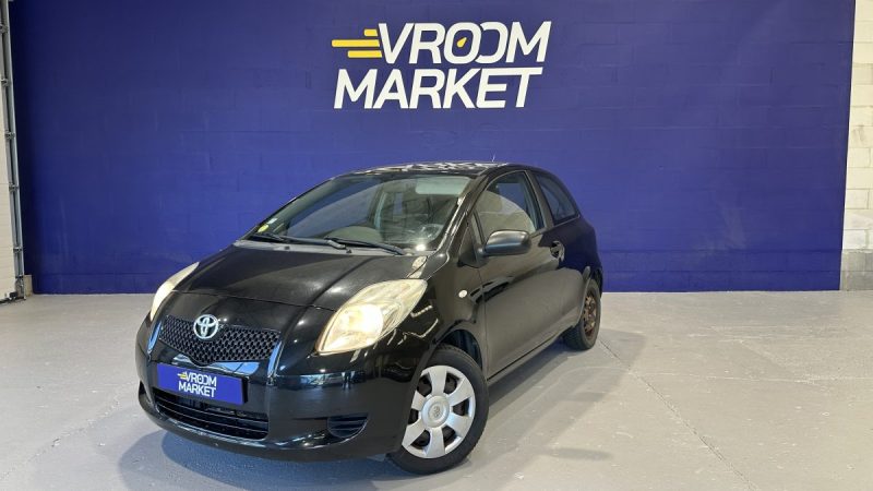 Toyota Yaris 1.0 VVT-I 69ch - Dossier de factures - Idéal jeune permis