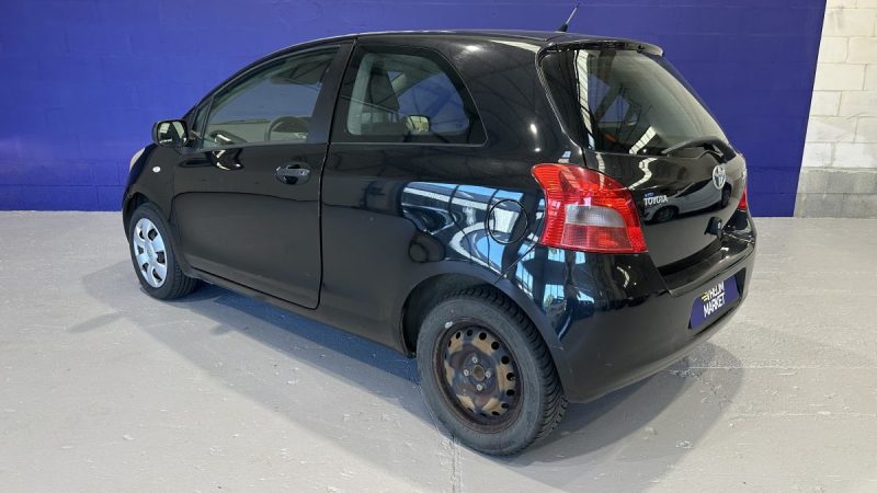 Toyota Yaris 1.0 VVT-I 69ch - Dossier de factures - Idéal jeune permis